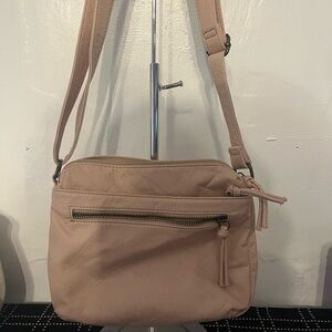 Bueno Blush Quilted Crossbody Bag